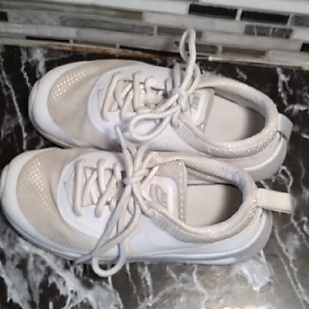 Nike Air Max Thea 11.5C